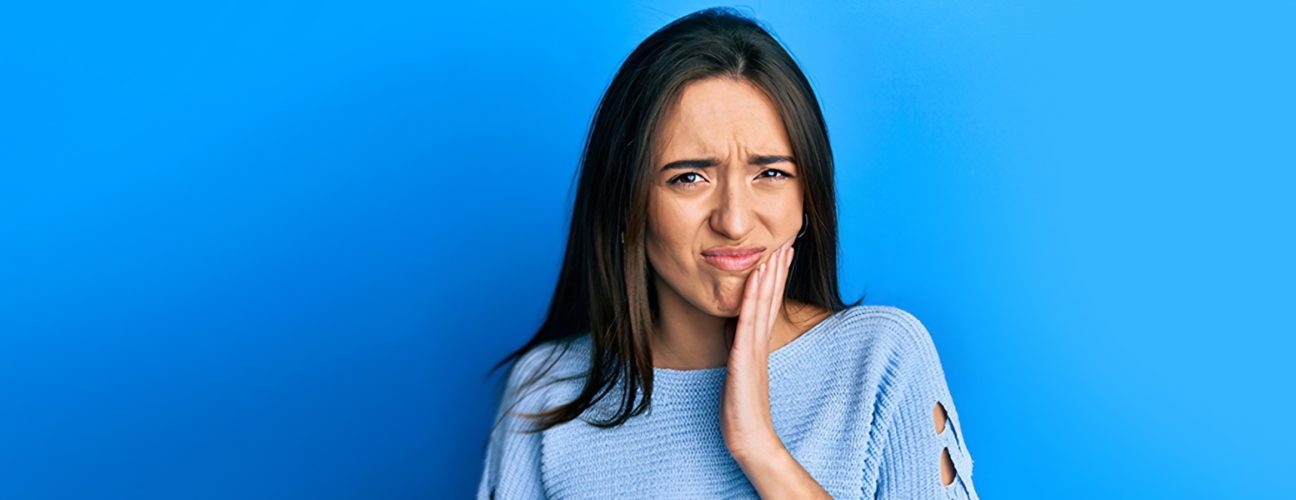 What Is Gingivitis? Symptoms, Causes, and Treatment Options